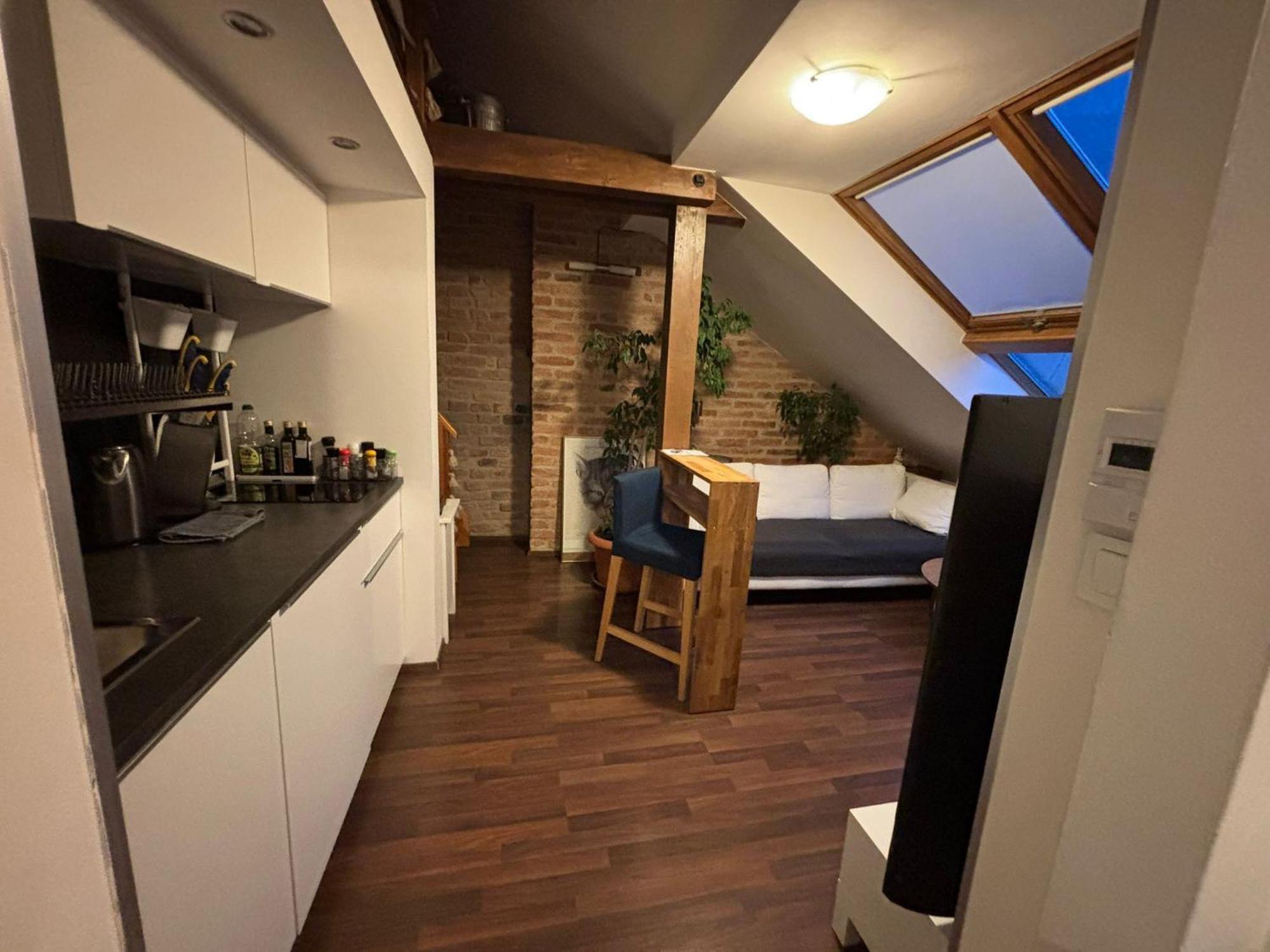 The Republic Apartments Прага Экстерьер фото